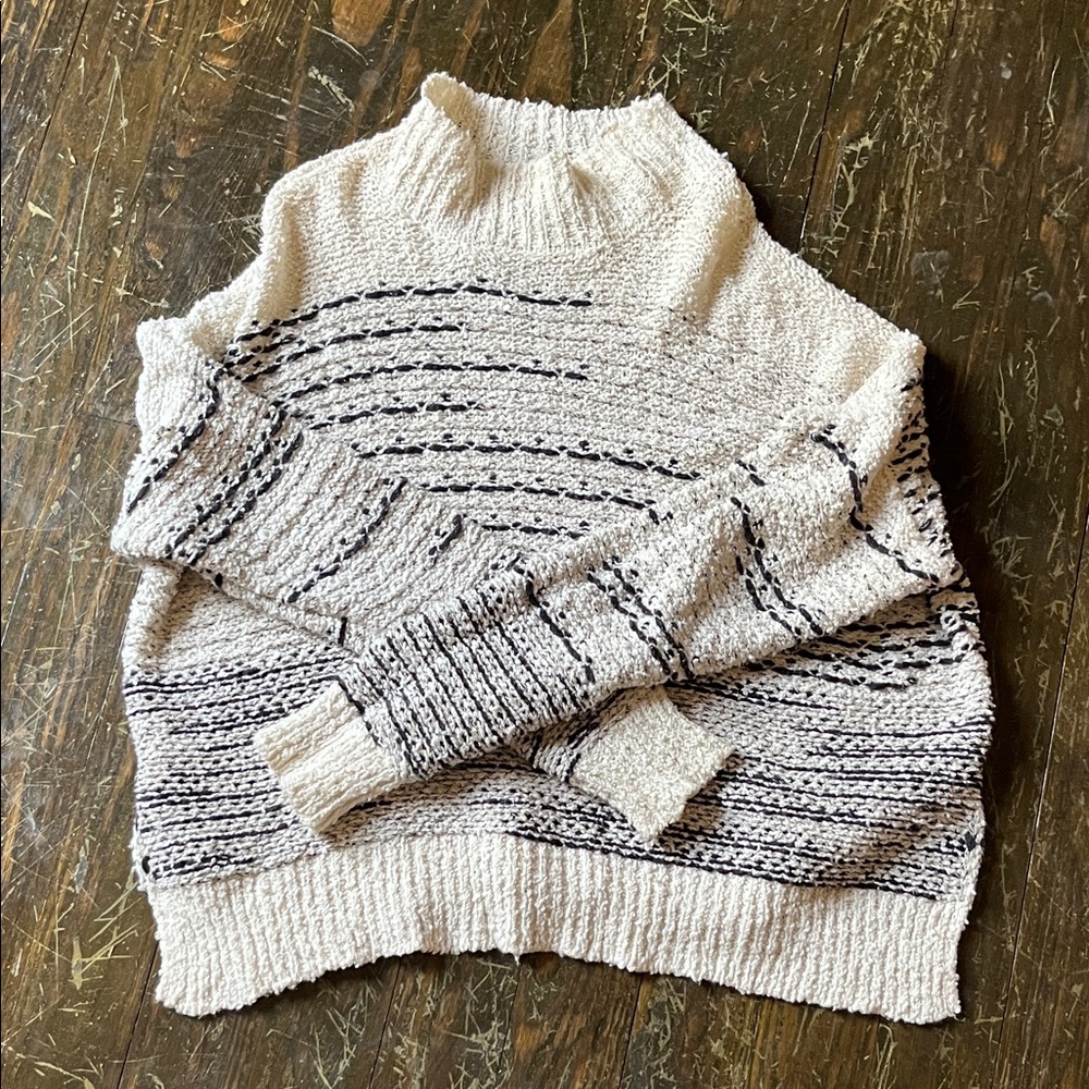 Knox Rose Cream and Black Textured Sweater